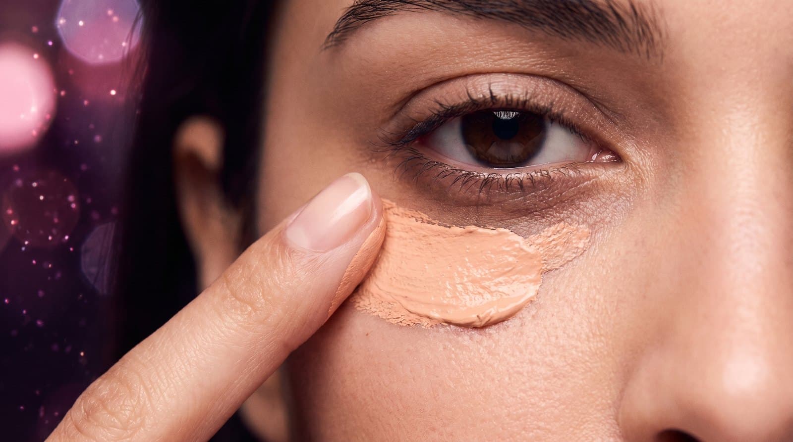 Corrector melocotón para neutralizar las ojeras oscuras
